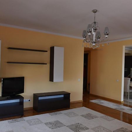 Apartament Community Complex Sibiu Exteriör bild